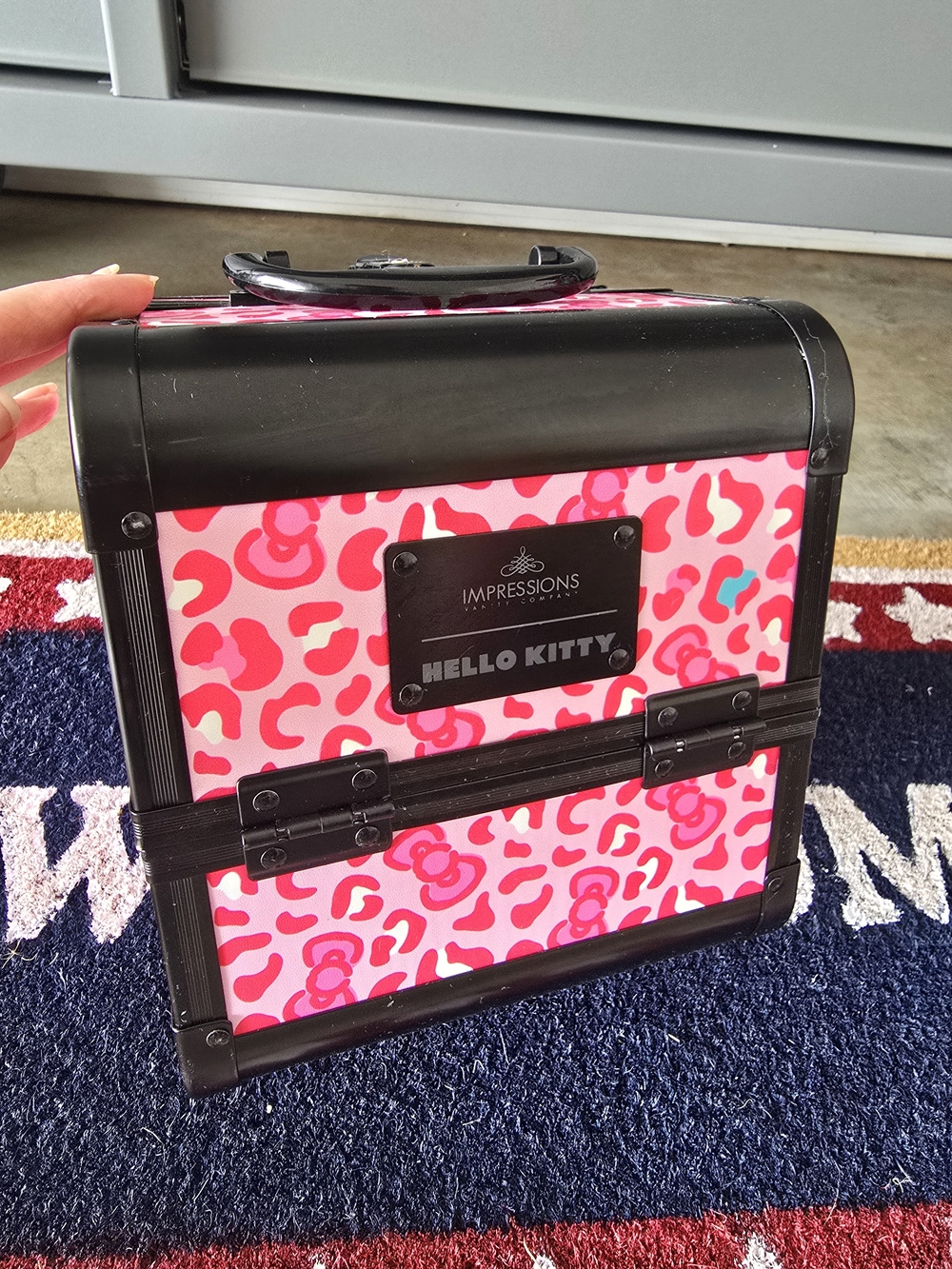 Impressions Hello Kitty Pink Leopard Cosmetic Train Case